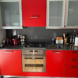 https://red-house.hotelslidodijesolo.com