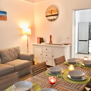 Appartamento Grigio Perla Residenza, Casa Indipendente Con Parcheggio Privato E Giardino